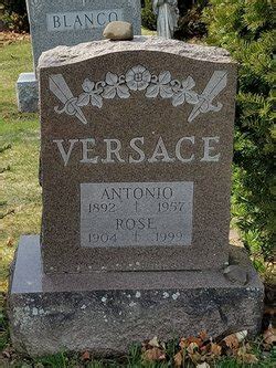 gianni versace gravesite|gianni versace find a grave.